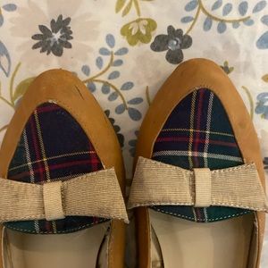 Plaid Pointed Toe Loafers